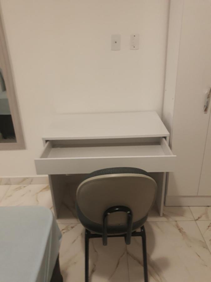 Ap Mobiliado Em Edificio Redondo Centro São Paulo