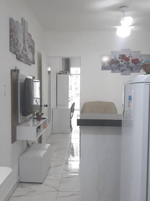 Ap Mobiliado Em Edificio Redondo Centro São Paulo