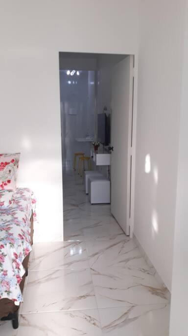 Apartamento Ap Mobiliado Em Edificio Redondo Centro *